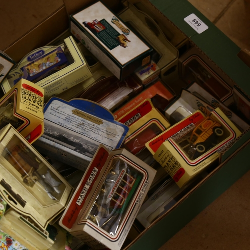 549 - A quantity of boxed diecast vehicles, including Days Gone, and various other boxed commemorative die... 