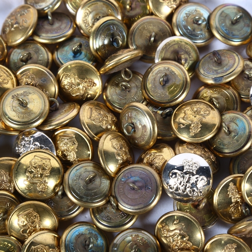 628 - A collection of various Regimental brass buttons