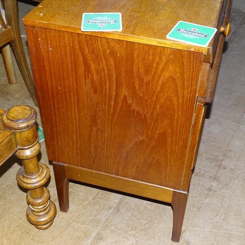 2096 - A mid-century teak sideboard, with label for Stateroom by Stonehill Furniture. 183x72x47cm