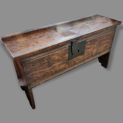 207 - A small 18th century 6 plank coffer, 84x 28 cm, height 45cm