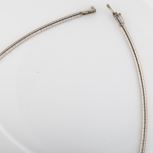 1125 - An Italian 18ct white gold collar necklace, band width 3mm, necklace length 42cm, 21g