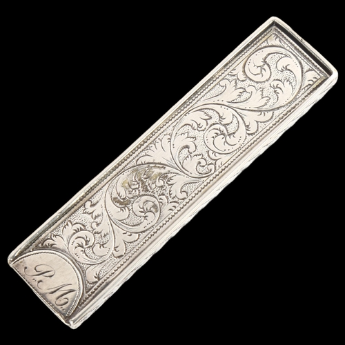 1546 - A 17th/18th century English silver domino box, with sliding lid and allover engraved foliate decorat... 