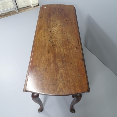 2045 - A Georgian mahogany oval drop-leaf dining table. 139x73x47cm (extending to 159cm).