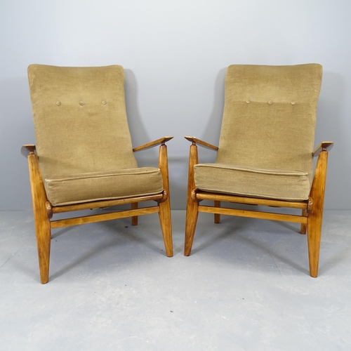 2541 - A pair of mid-century Parker-Knoll style lounge chairs.