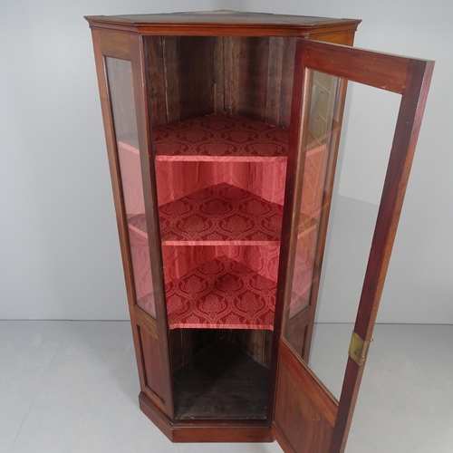 2565 - An antique mahogany corner display cabinet. 80x170x58cm.