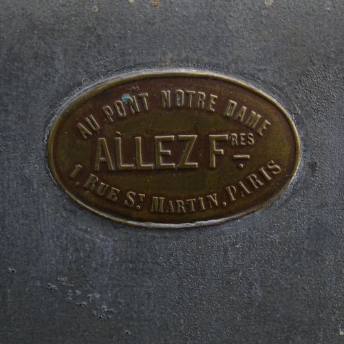 2595 - A 19th Century French faux-marble painted zinc bath, with Paris maker's mark. 160x78x73cm.