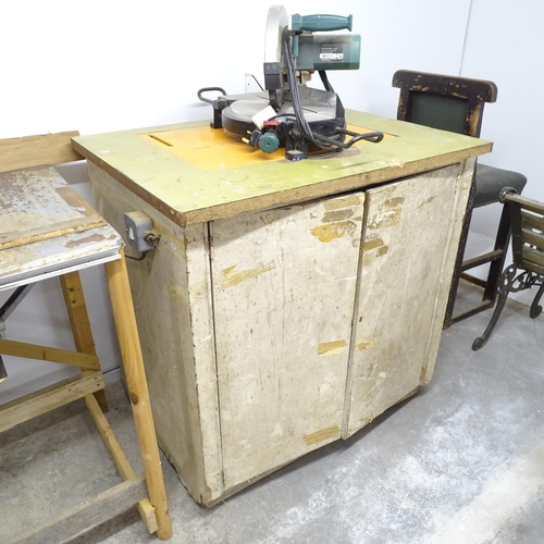 2651 - A custom work bench with fitted Parkside circular saw. Overall 102x140x75cm.