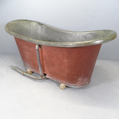 2696 - A French 19th century copper Gothic bath. 166x85x70cm