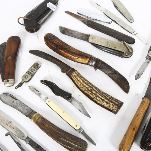 155 - A collection of Vintage penknives, including horn-handled, 1 in the form of a lady's shoe, advertisi... 