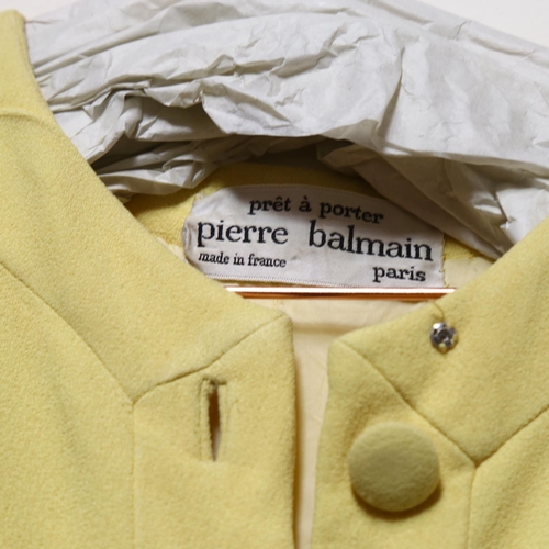 205 - PIERRE BALMAIN (PARIS) - a 1960s/70s yellow mini dress, possibly size 12 but no tag, armpit to armpi... 