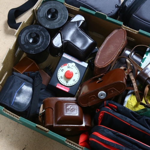 261 - A quantity of Vintage camera carry cases and other accessories, including Zeiss Ikon, Agfa, Olympus ... 