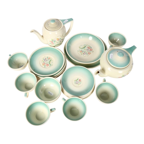 388 - A Susie Cooper Vintage tea service, including teapot, in 