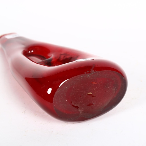 461 - A red Art glass vase, circa 1963 Stourbridge college, 37cm