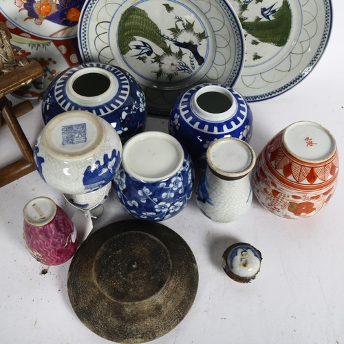 505 - Imari charger, Japanese plates, Chinese gourd vase with 6 character mark, H14.5cm, Japanese jar etc