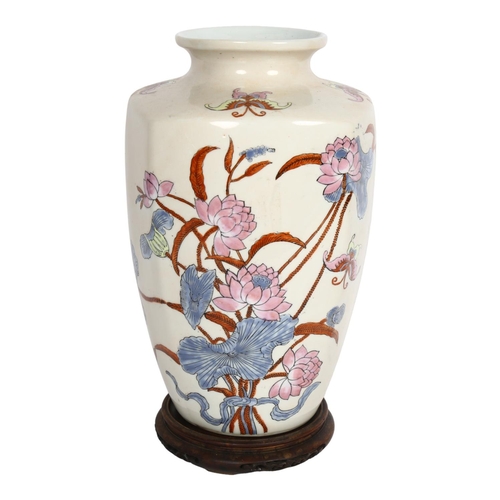 529 - A modern Chinese style vase, H32cm