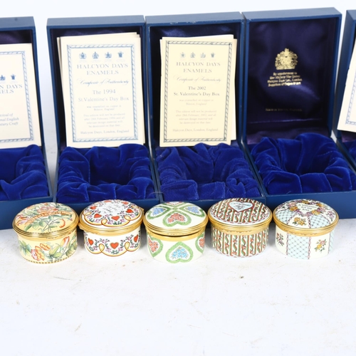 549 - 5 Halcyon Days enamelled pillboxes celebrating Valentine's Day, various years, all boxed