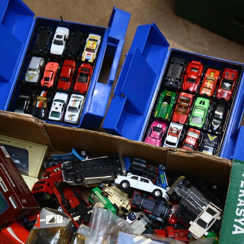 655 - A quantity of Vintage diecast vehicles, including Matchbox, Corgi and various other brands, various ... 