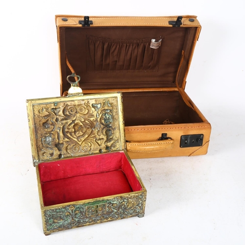 720 - A Giovanni leather case, L35cm, and a cast-brass jewel box with carrying handle