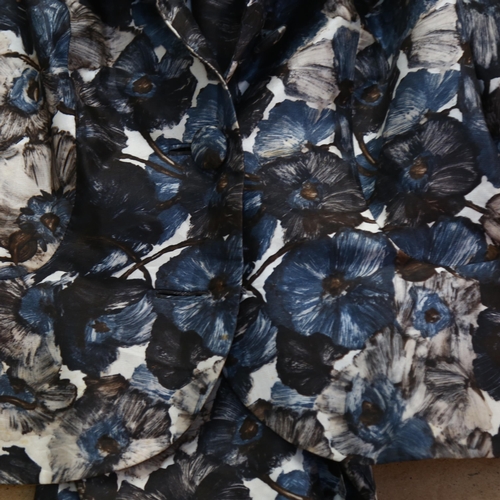 566 - STROHBACH LONDON - a Vintage pure silk lady's jacket and skirt, floral design, jacket size 38, skirt... 