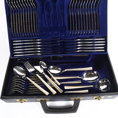 901 - A Jager Solingen 24ct gold plated and stainless steel canteen of cutlery for 12 people, in fitted ca... 