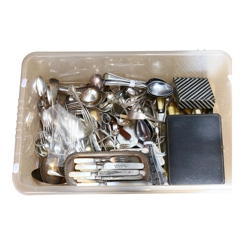 927 - A large quantity of mixed plated cutlery, including Old English, King's pattern, mother-of-pearl han... 