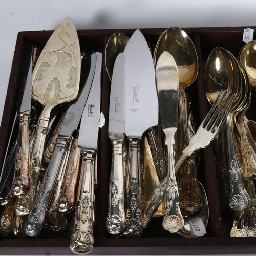 958 - A large quantity of King's pattern cutlery, including Harrods Retail, Viner's etc