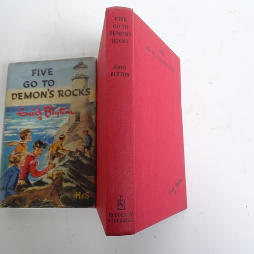 598 - A set of Enid Blyton First Edition Famous Five books