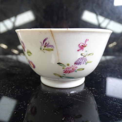 564 - A pair of Chinese famille rose tea bowls and matching saucer, and another Chinese porcelain tea bowl... 