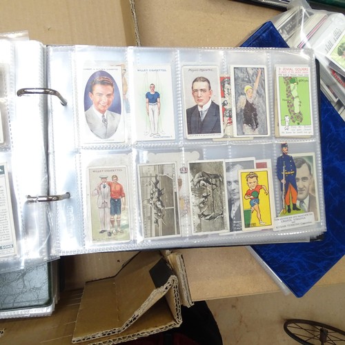 663 - A large quantity of incomplete sets of cigarette trading cards, various sets including John Player &... 