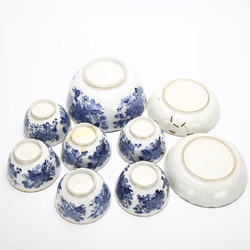 31 - A group of Chinese blue and white chrysanthemum porcelain, comprising 6 x tea bowls, 2 x dishes, and... 