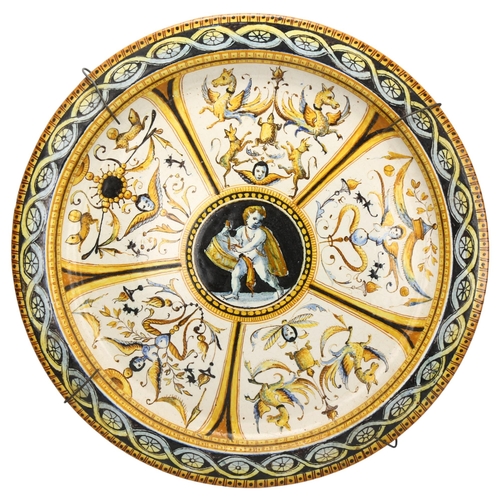 114 - An 18th/19th century Italian Maiolica wall-hung charger, diameter 38cm