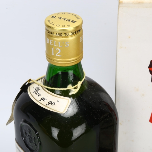 203 - 2 1960s'70s' release blended whiskies, Bell's 12 Year Old and 100 Pipers (Chivas Bros), both 26 2/3 ... 