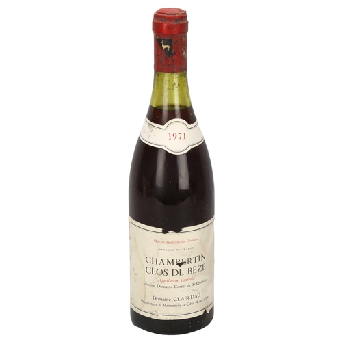 212 - A bottle of 1971 Chambertin Clos de Beze, Domaine Clair-Dau, Cote -d'Or