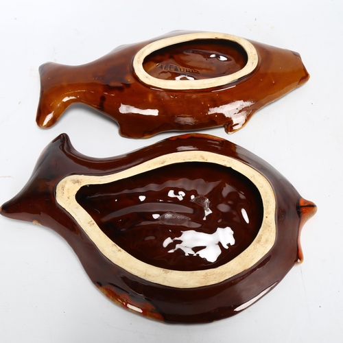 539 - 2 1960s' French ceramic dishes in fish form, Vallauris and Ronce Bains, both 36cm