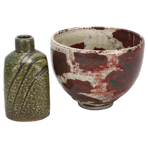 467 - 2 pieces of studio pottery, A bowl by Bruce Chivers and bud vase by Joseph Lynch, both with makers m... 