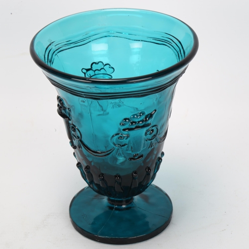 515 - A 1920’s Edvin Ollers pressed glass vase for Elme glassworks catalogue No EOL 1B, height 15 cms