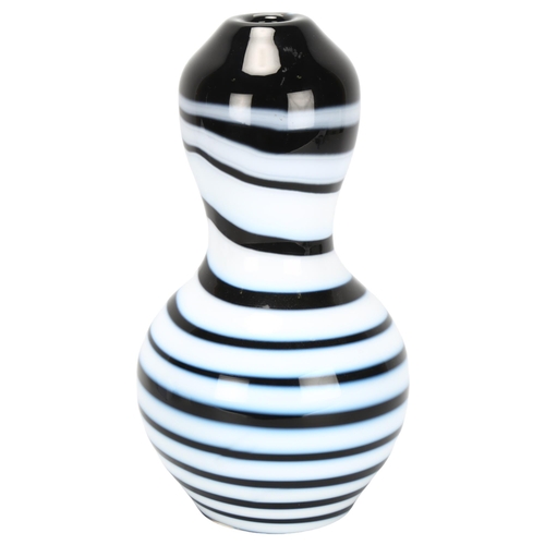 516 - Reijmyre (Swedish glass company) designed by Tyra Lungren 1960’s, a mouth blown gourd shaped vase in... 