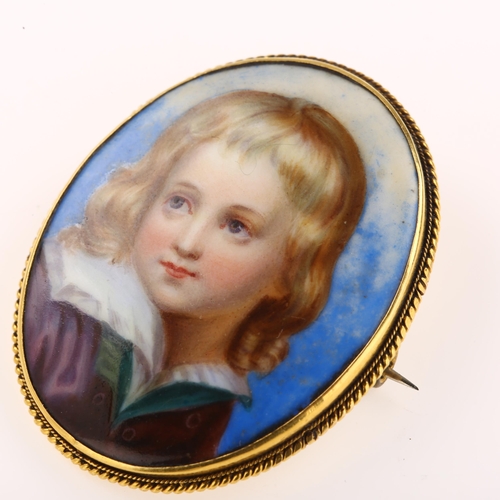 1122 - A 19th century miniature portrait brooch, hand painted watercolour on ceramic panel depicting portra... 