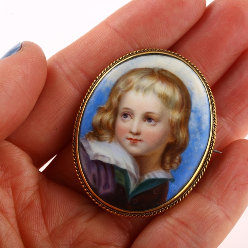 1122 - A 19th century miniature portrait brooch, hand painted watercolour on ceramic panel depicting portra... 