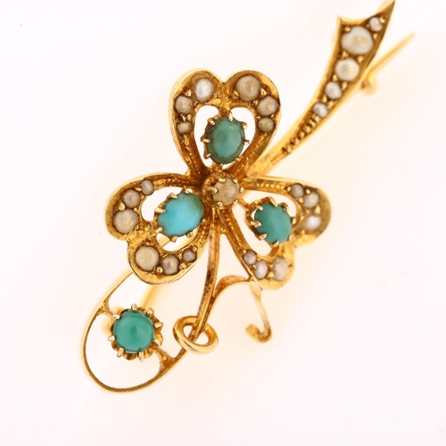 1142 - An Edwardian turquoise and pearl shamrock openwork brooch, stamped 18, brooch length 35.1mm, 3.4g