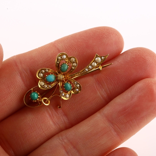 1142 - An Edwardian turquoise and pearl shamrock openwork brooch, stamped 18, brooch length 35.1mm, 3.4g