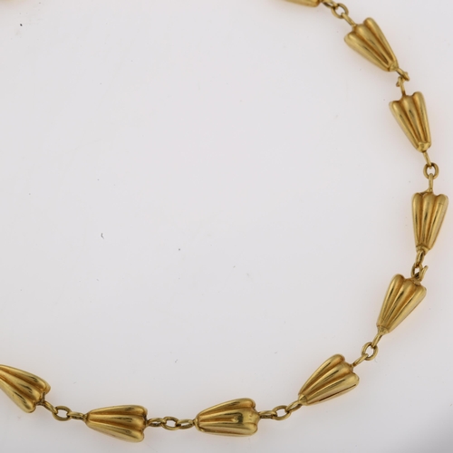 1163 - An Italian 18ct gold fancy link chain bracelet, length 18cm, 4.4g