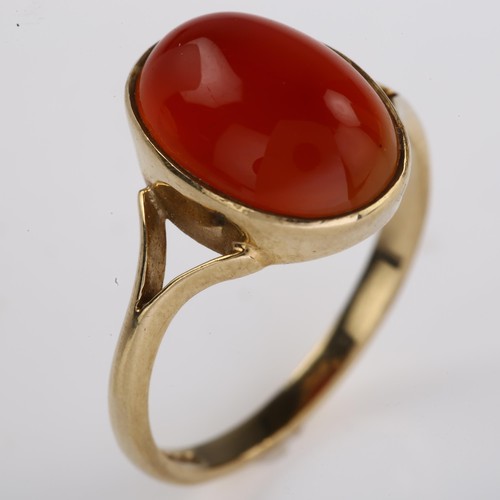 1210 - A late 20th century 9ct gold carnelian dress ring, set with oval cabochon carnelian, hallmarks Birmi... 