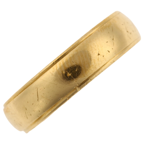 1230 - A mid-20th century 22ct gold wedding band ring, maker's marks W and AG, hallmarks London 1962, band ... 