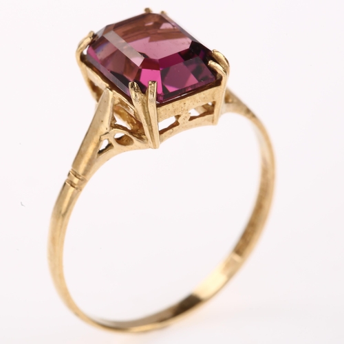 1238 - A late 20th century 9ct gold amethyst dress ring, set with emerald step-cut amethyst, hallmarks Birm... 