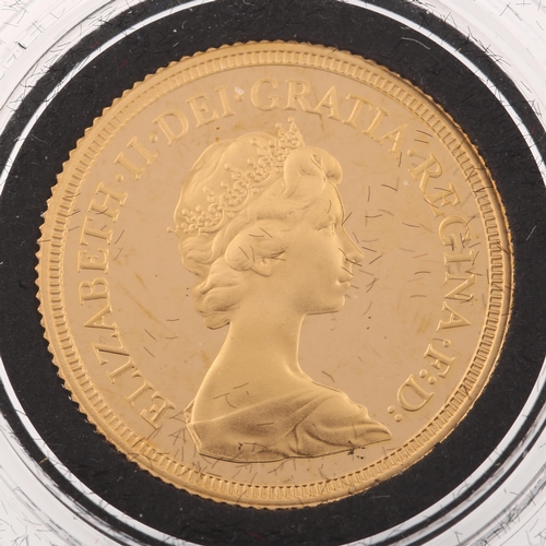 1322 - An Elizabeth II 1979 gold full sovereign coin