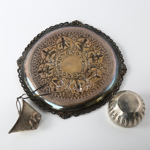 1552 - Various Eastern silver, including circular tray etc, diameter 20cm, 7.7oz total (3)