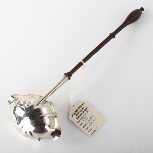 1572 - A George III silver toddy ladle, with finely turned rosewood handle, by S Adams, hallmarks London 17... 