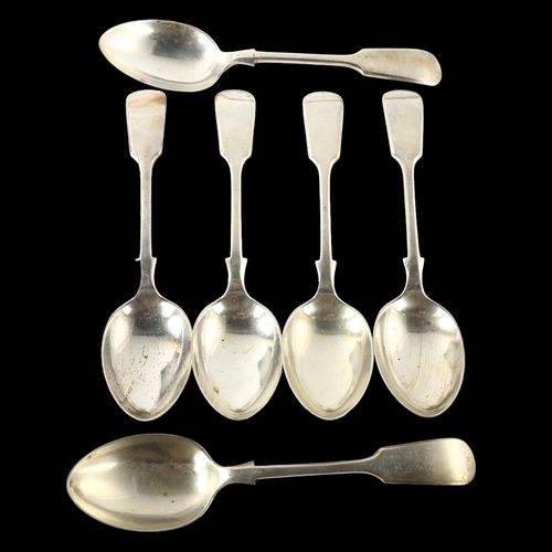 1585 - A set of 6 George V silver Fiddle pattern dessert spoons, by Joseph Rodgers & Sons, hallmarks Sheffi... 