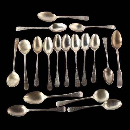 1589 - Various Antique silver teaspoons, including George III, 9.2oz total